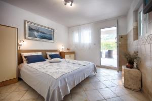 Gallery image of Villa Kamenica in Komiža