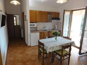 Kuchyň nebo kuchyňský kout v ubytování Apartment Marcella