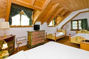 Posteľ alebo postele v izbe v ubytovaní Hotel Edelhof