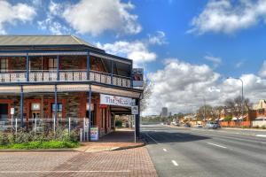Gallery image of The Mile End Hotel in Adelaide