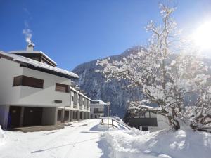 Sella Ronda Apartment during the winter