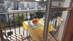 Balkón alebo terasa v ubytovaní Apartamentos Saturnos