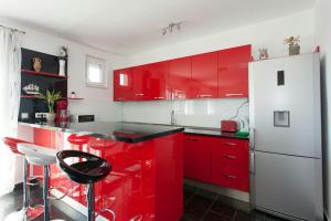 Kuchyňa alebo kuchynka v ubytovaní Apartmani Jukic