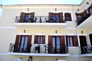 Gallery image of Filoxenia Studios in Galaxidhion +76 photos