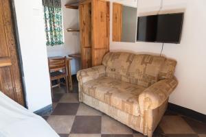 Posezení v ubytování Okavango Lodge