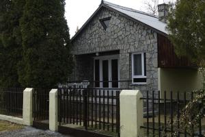Budova, v ktorej sa dovolenkový dom nachádza