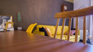 Posezení v ubytování Groc Rooms