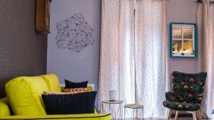 Posezení v ubytování Groc Rooms