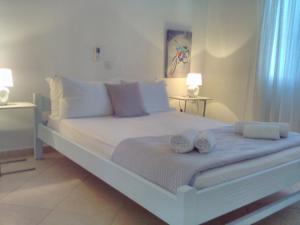 Gallery image of Enalion Apartments in Agios Ioannis Kaspaka