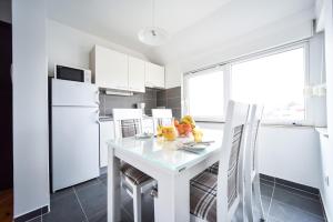 Küche/Küchenzeile in der Unterkunft Apartments Dream