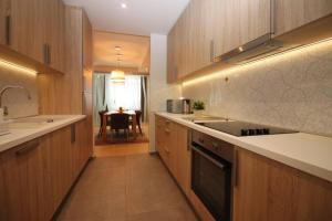 Kuchyň nebo kuchyňský kout v ubytování Sarajevo Daily Apartments