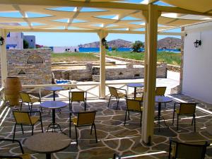 A restaurant or other place to eat at Hotel Helena