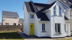 Gallery image of Our Holiday Home in Enniscrone