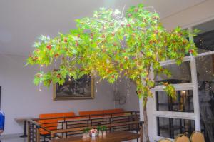 Foto dalla galleria di The Cabin Tanjung Hotel Wonosobo a Wonosobo