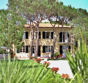 Zahrada ubytování Hotel Villa Fiorisella