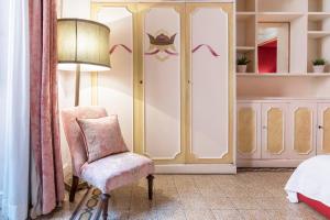 Posteľ alebo postele v izbe v ubytovaní Piazza Colonna Apartment - Charme Holidays