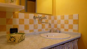 A bathroom at "encantea" lovely country house