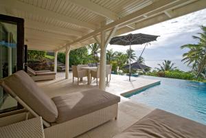Bazén v ubytování Taveuni Palms Resort nebo v jeho okolí