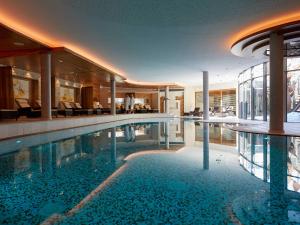 Bazén v ubytování Hotel Auriga nebo v jeho okolí