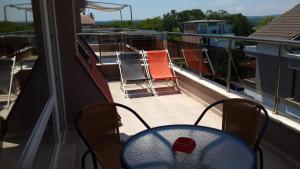 Balkón nebo terasa v ubytování Guest House Donchevi