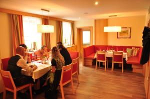 Posezení v ubytování Gasthof Landhotel Hubmann