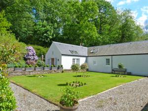 Gallery image of Spacious cottage - walk to Crieff in Crieff