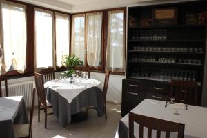 Kép Albergo Ristorante Bismantova szállásáról Castelnovo neʼ Montiban a galériában