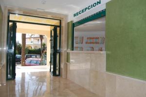 Vstupní hala nebo recepce v ubytování Apartamentos Euromar Playa