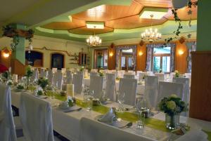 Gallery image of Gasthof Wagner Restaurant-Pension in Halbenrain