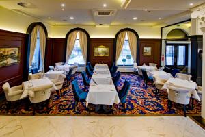 Posezení v ubytování Hotel Mansor