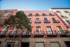 Gallery image of Petit Palace Tres Cruces in Madrid