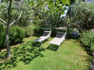 Zahrada ubytování Apartment in Gatteo near Adriatic Beach