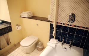 Bagno di Reddans of Bettystown Luxury Bed & Breakfast, Restaurant and Bar