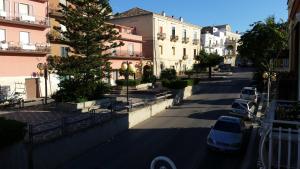 The surrounding neighborhood or a neighborhood close to the holiday home