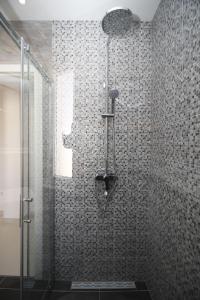 Phòng tắm tại Villa Lile +31 ảnh