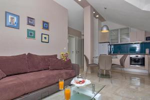 Kuchyň nebo kuchyňský kout v ubytování Apartments Beso