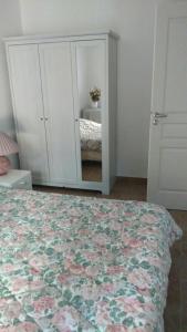 Ein Bett oder Betten in einem Zimmer der Unterkunft Hercules
