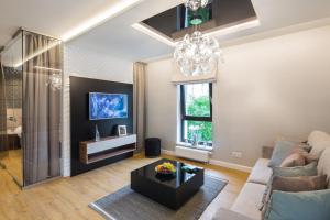 Seating area sa 7 Heaven - Victoria Residence by OneApartments