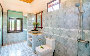 Ένα μπάνιο στο An Bang Vu Nhi Homestay +20 φωτογραφίες