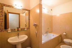 A bathroom at Albergo Reggio