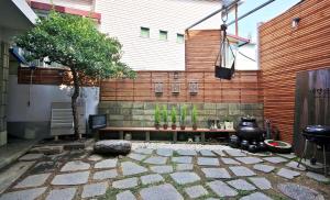 Gallery image of Daemyung Guesthouse in Jeonju