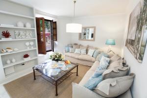 Część wypoczynkowa w obiekcie GR Suites Boutique Picasso