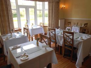 A restaurant or other place to eat at The Durdans 