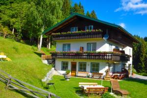 Gallery image of Gästehaus Berger - Priglhof in Treffen