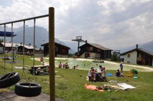 Zona de juegos infantil en Chalet Bergkristall