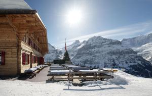 Alpinhotel Bort v zimě