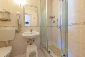 Koupelna v ubytování Hotel Apuana