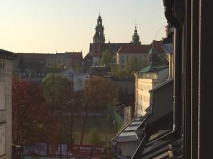 - Vistas a la ciudad desde un edificio en Cracovia, en Cracovia
