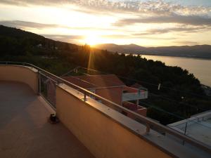 Gallery image of Apartments Ljilja sea view in Slatine +42 photos