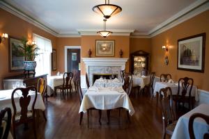 Ресторан / где поесть в The Belvedere Inn & Restaurant